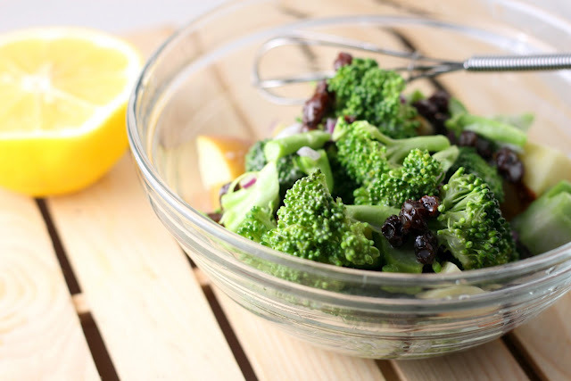 Broccoli Raisin Apple Salad With Creamy Honey Lemon Dressing (vegan, Gluten-Free & Low-Fat). 