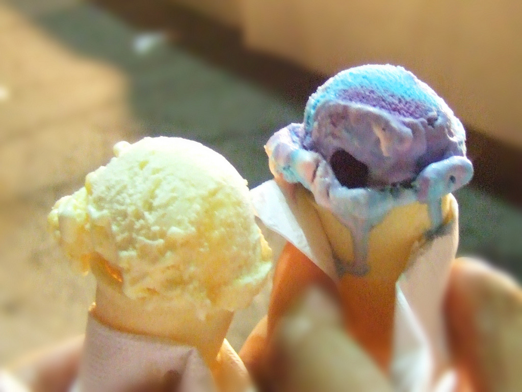 Free Ice Cream (by kaeko)