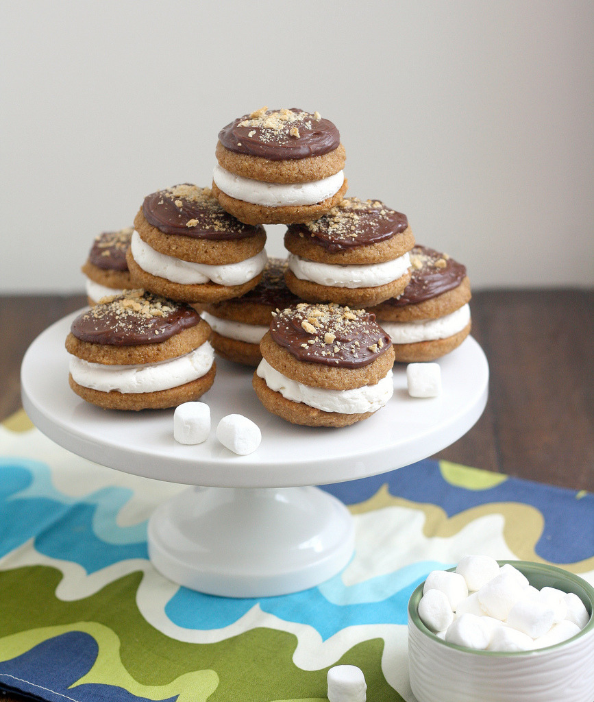 S'mores Whoopie Pies