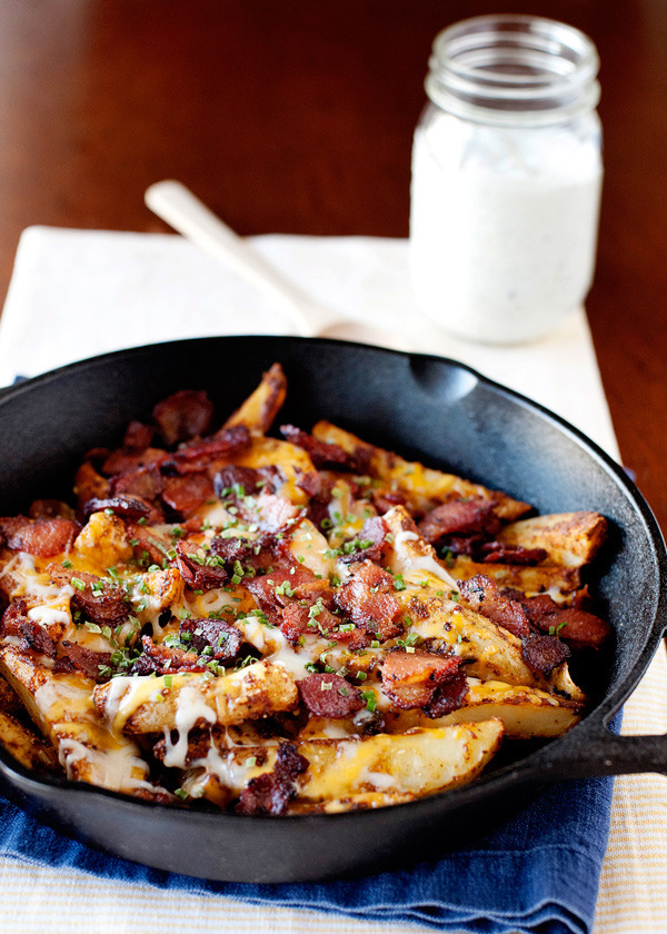 Recipe: Baked Chili Cheese Fries with Bacon & Ranch