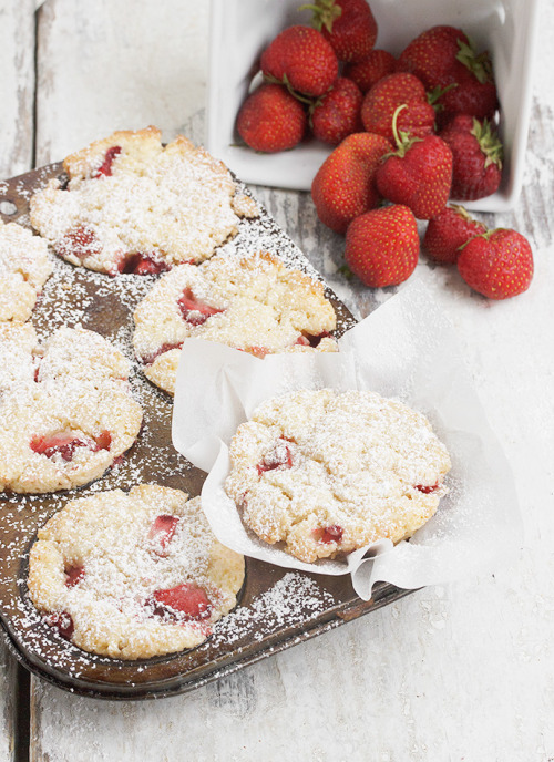 Strawberry Shortcake Muffins Seasons And Suppers