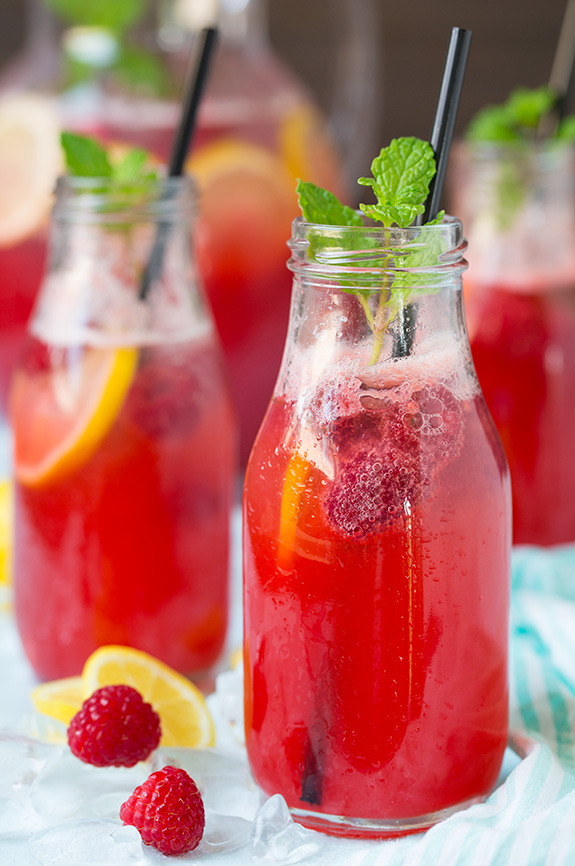 Sparkling Raspberry Lemonade